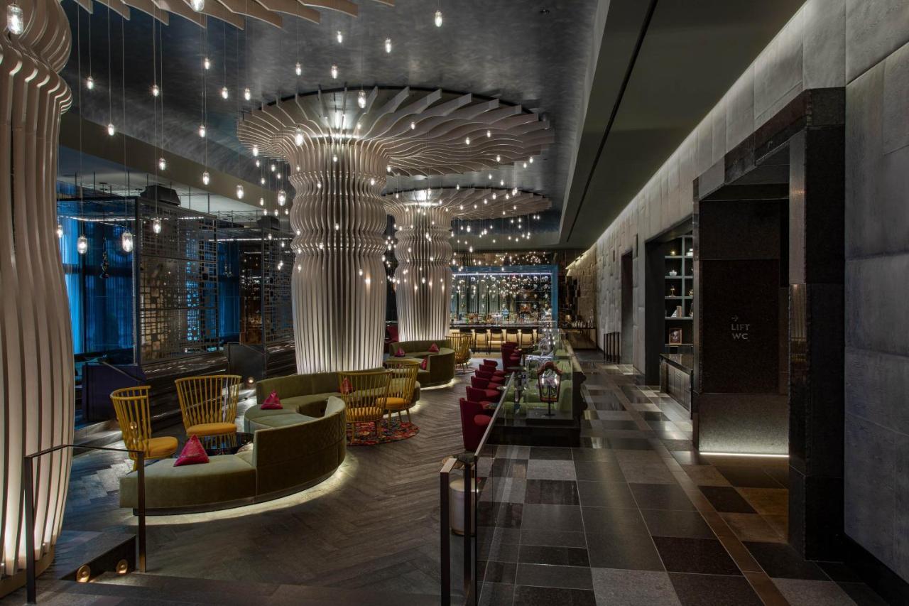 Hotel W