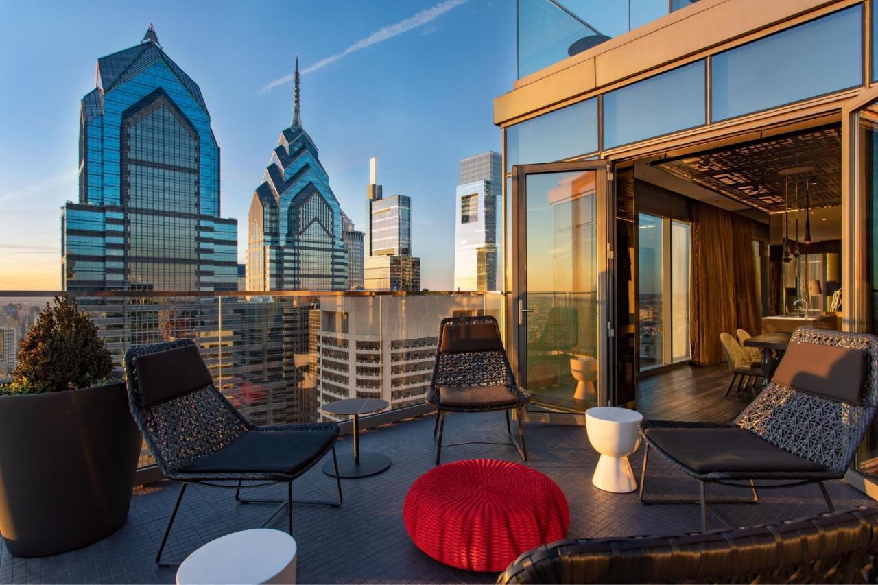 W 4* Philadelphia
