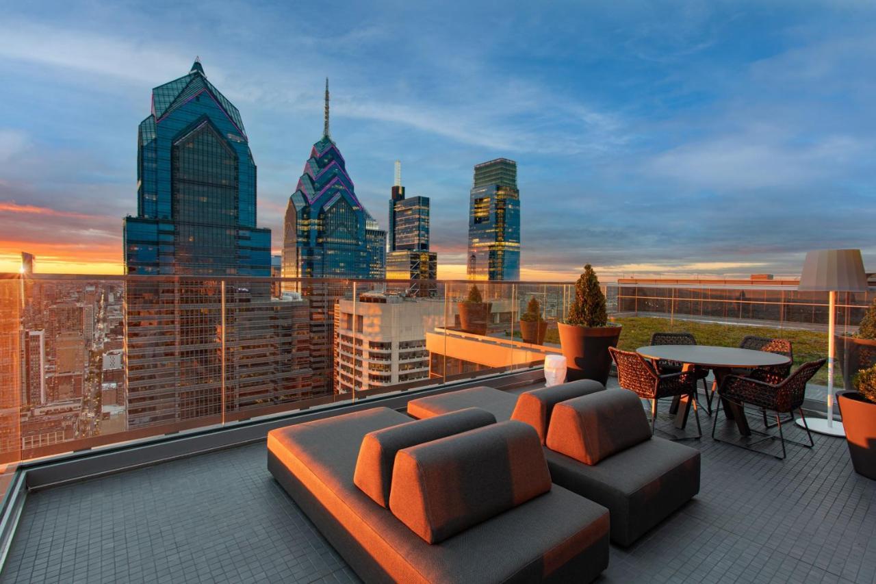 W Hotel 4*